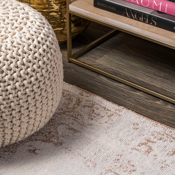 Perfect rosalia Cottage Medallion Area Rug